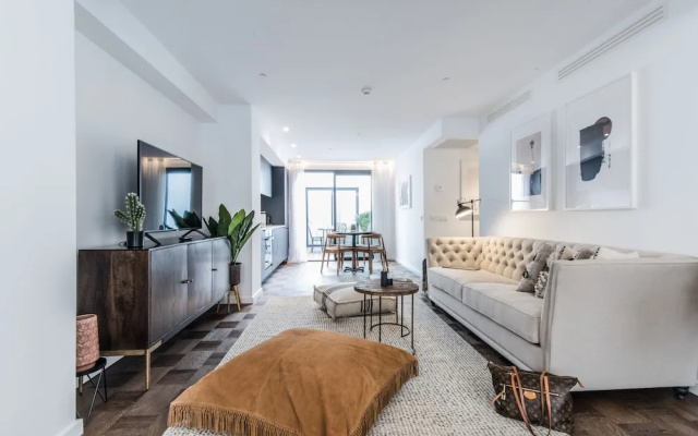 Terreno Suites