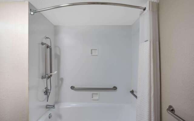 Baymont by Wyndham Murfreesboro