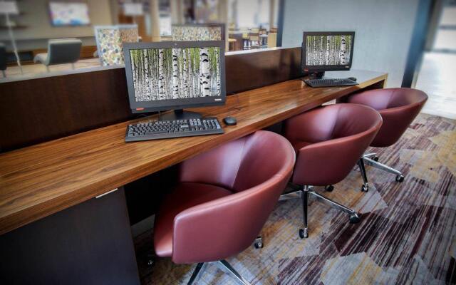 Courtyard by Marriott Lenox Berkshires