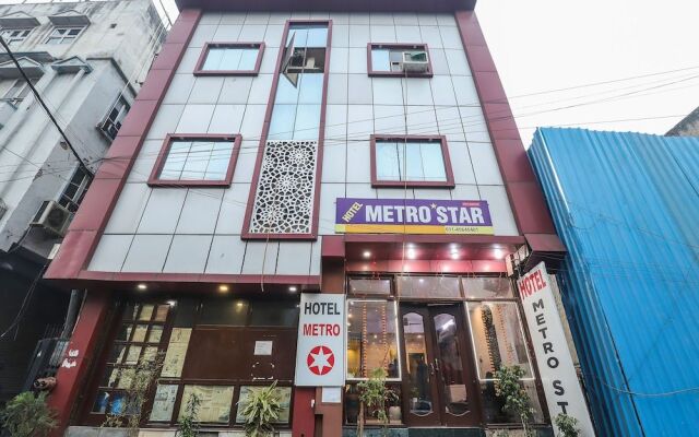 OYO 26873 Hotel Metro Star