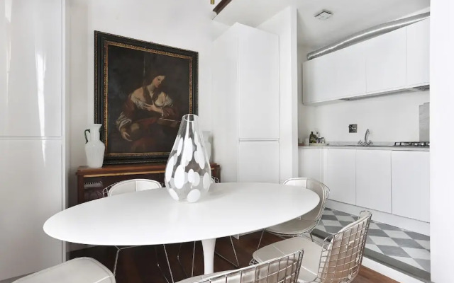 Elegant Duomo apartment