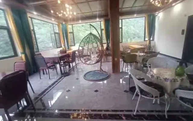 Wenchuan Lin Yi Xing Ju Guesthouse