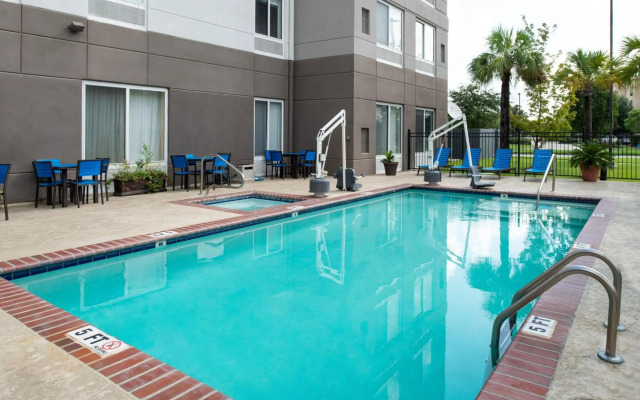 Hilton Garden Inn Baton Rouge Airport
