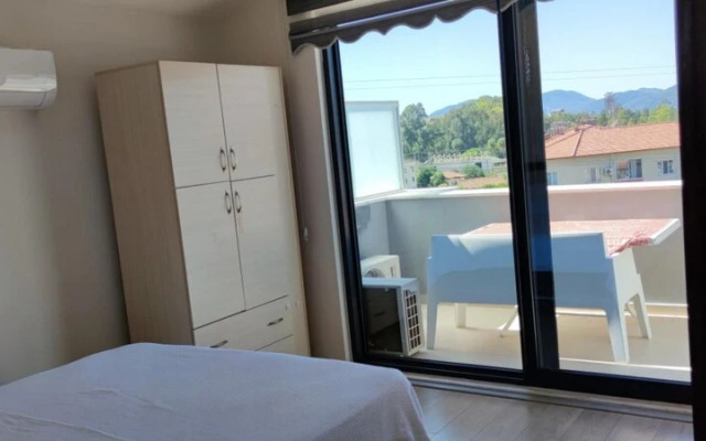 Flat With Shared Pool and Balcony in Dalaman