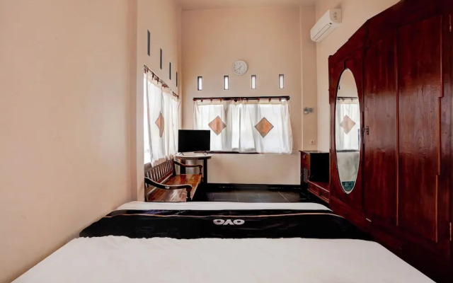 OYO 94767 Griya Djati Syariah 1