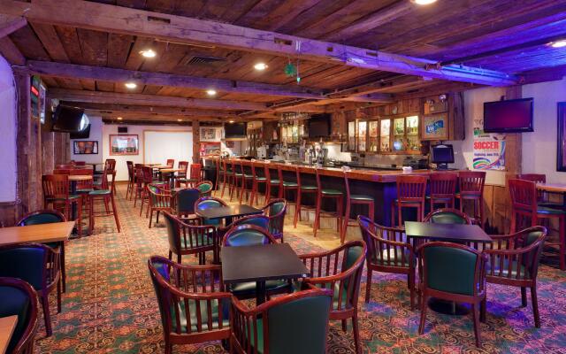 Holiday Inn Hotel & Suites Nashua