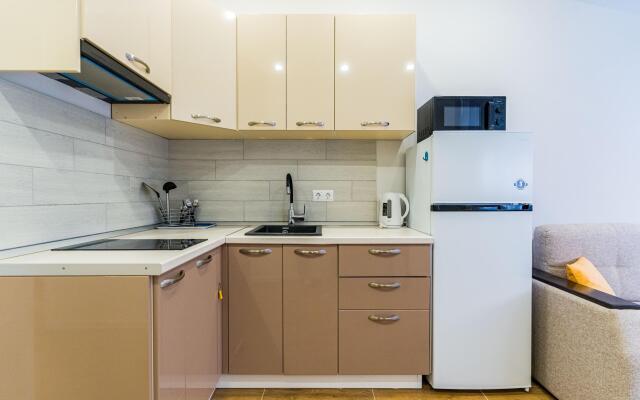 LetoApart on Tamanskaya street 121 building 12