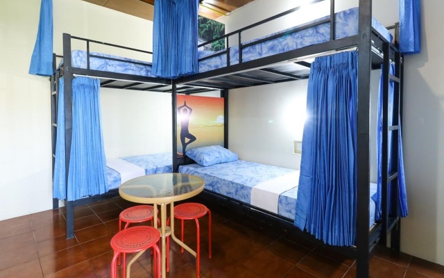 RW Downtown Hostel Ubud – Guest Rooms – Ubud