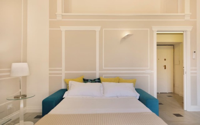 YourHome - Royal Blue Suite