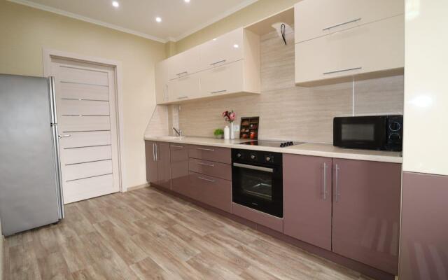 Cozy house on Savushkina street 6 building 8