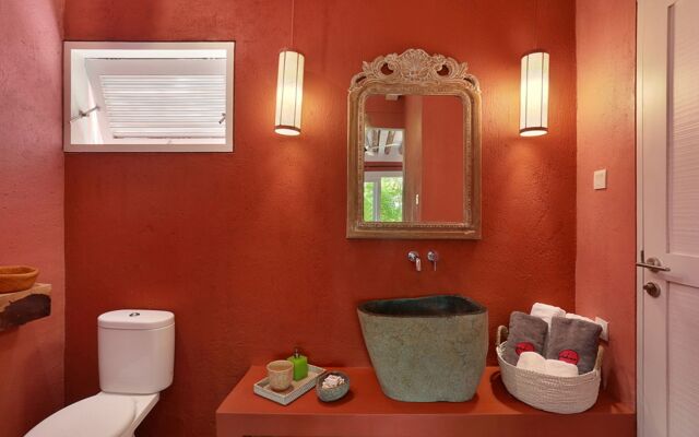 PinkCoco Gili Trawangan - Constant Surprises- for Cool Adults Only