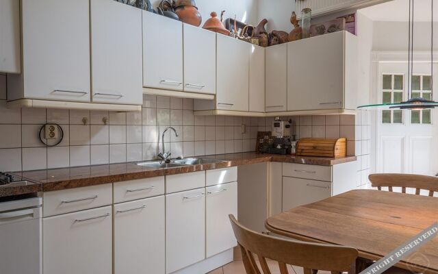 Old South apartments - Vondelpark area