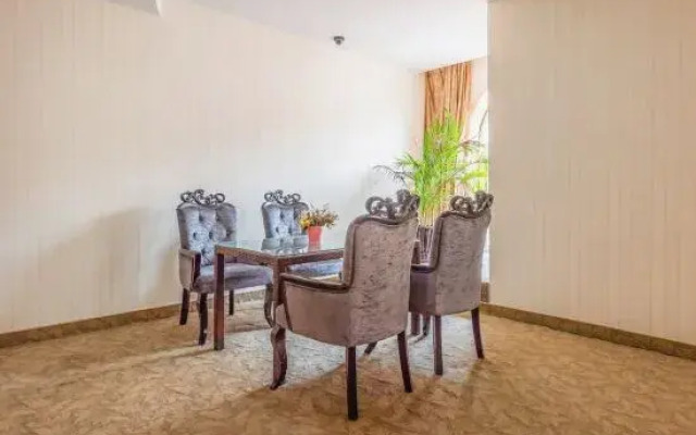 Elan Hotel (Qingdao Zhongshan Road)