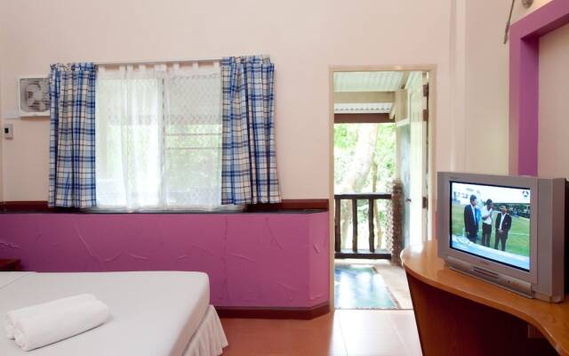 The Jungle House Hotel