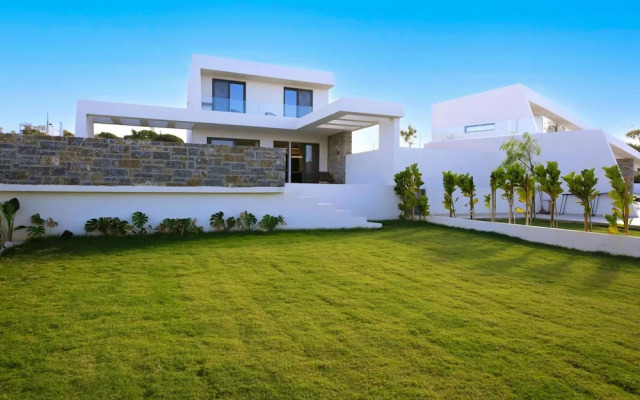 Aethra Deluxe Villa With Pool 700m From Beach