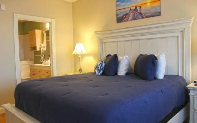 Professionally Cleaned & Sanitized Condo in MB