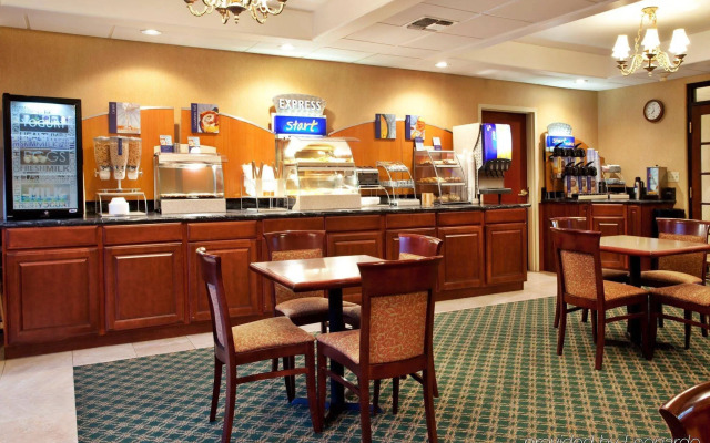 Holiday Inn Express Breaux Bridge by IHG