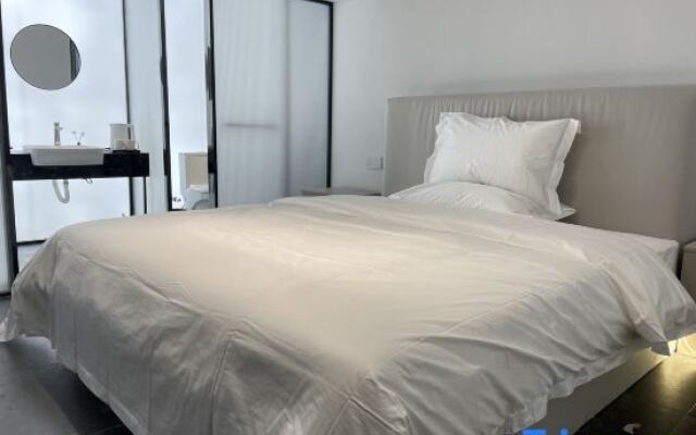 Time Wharf Homestay (Jiefangbei 18th Stair Branch)