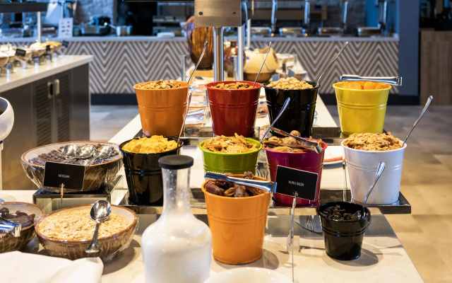 Radisson Blu , Ankara