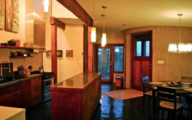 Stoltz Bluff Eco-Retreat