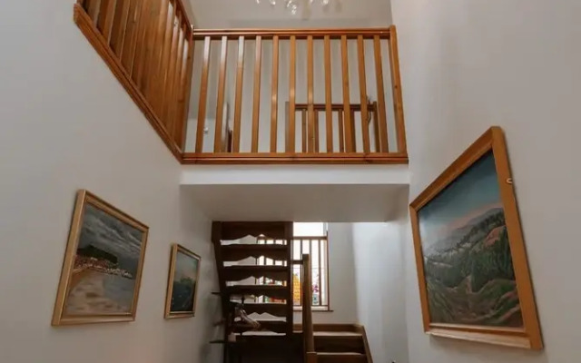 Luxury Langtoft Stud - Sleeps 10