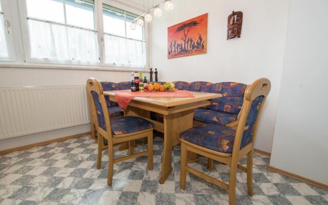 Holiday Apartment in Tropolach Near Pressegger See