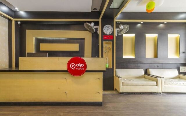 OYO 958 Hotel Greenwood Inn