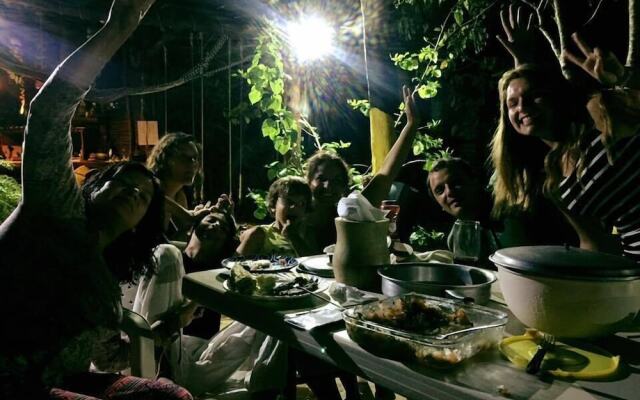 Posada Come So In The Bush