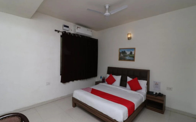 Great India Hotel BY OYO Rooms