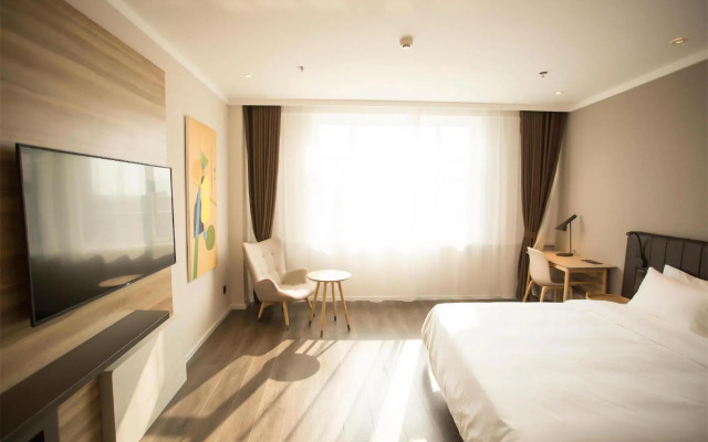 HanTing Youjia Hotel (Changchun High-tech Zone Silicon Valley Street)