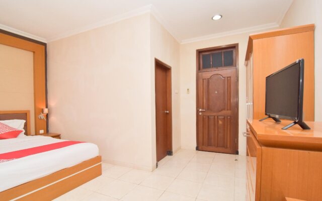 Hotel & Restaurant Basra