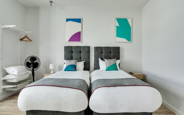 OYO Studiotel GY - Modern Hotel Apartments
