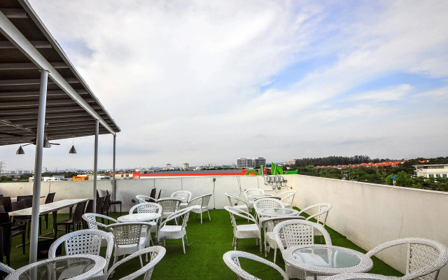 Le Garden Hotel