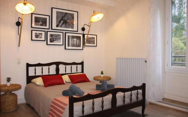 Hôtel des Bateliers