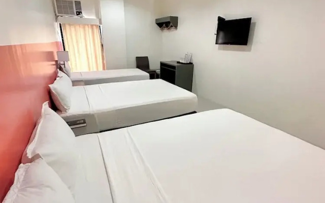 Travelbee Airport Inn