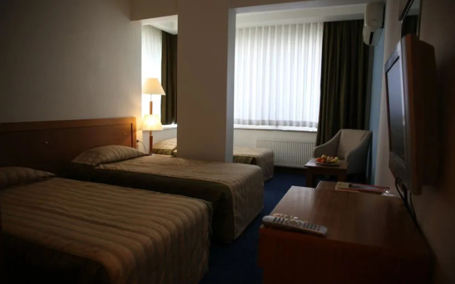 Grand Urfa Hotel