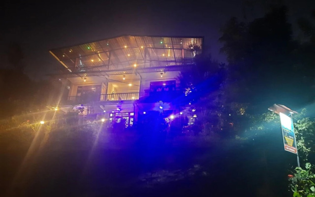 The Zenith Inn Ella