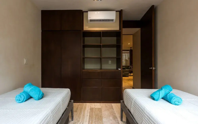Bungalos Luxury B102 By Lockey
