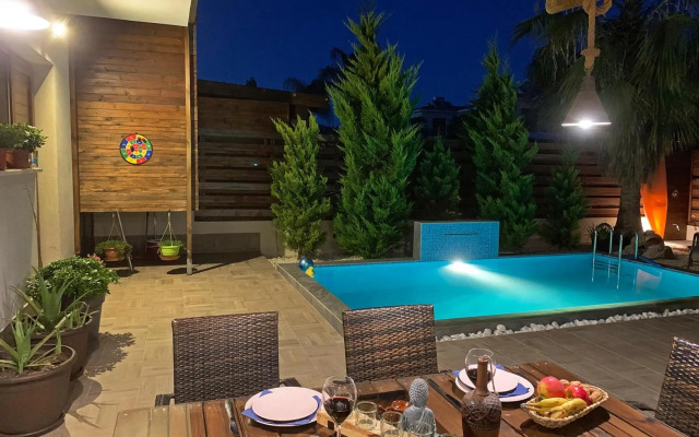 Shanti Paphos Holiday House