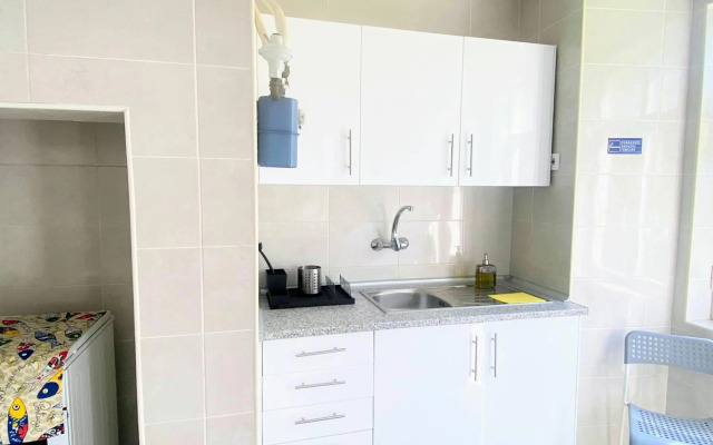 Your Home Santo Amaro Lisbon Apartment 23