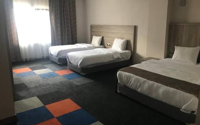 Elite My Garden Hotel