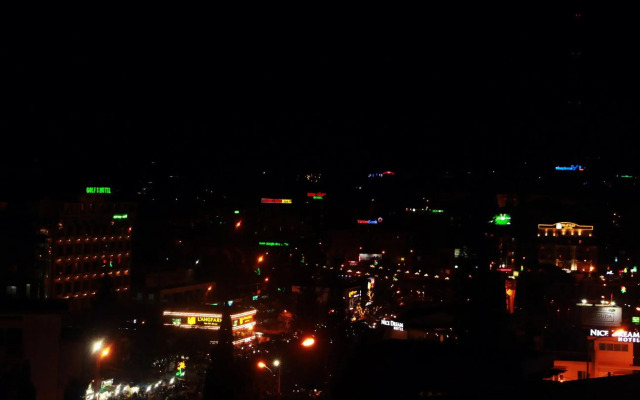 Diamond Hotel