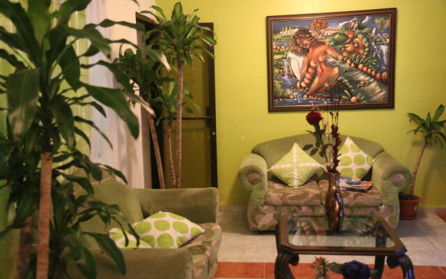 Hotel Odette Colonial