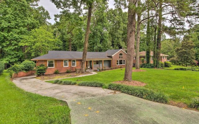 Stylish Atlanta Retreat < 7 Mi to Midtown!