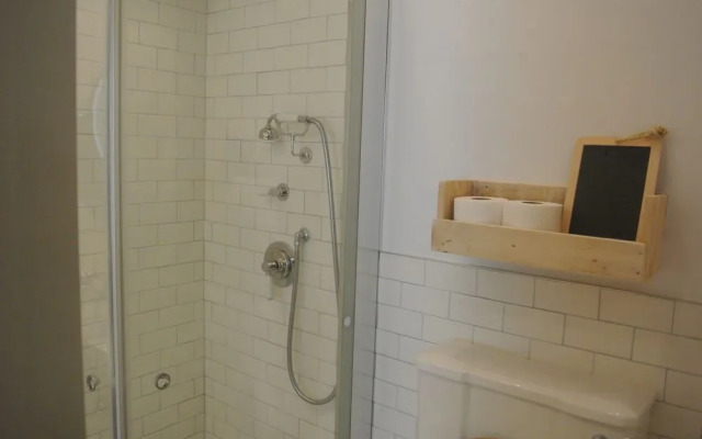 The Crown Pub, Dining & Rooms