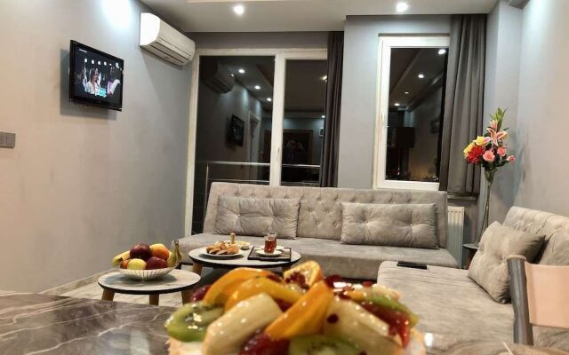 RoyalStar Taksim Family Suites