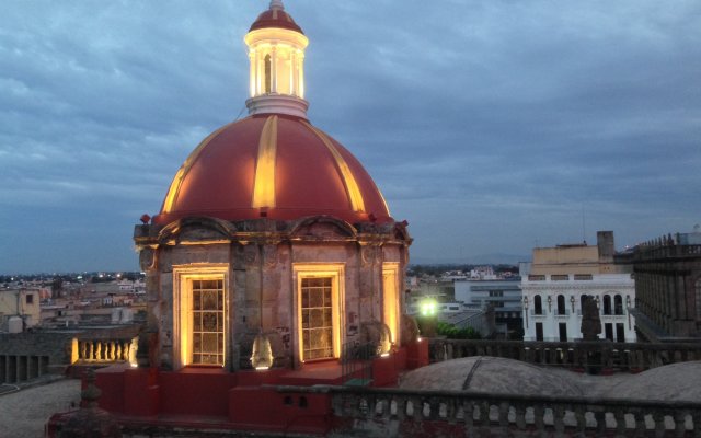 Hotel De Mendoza