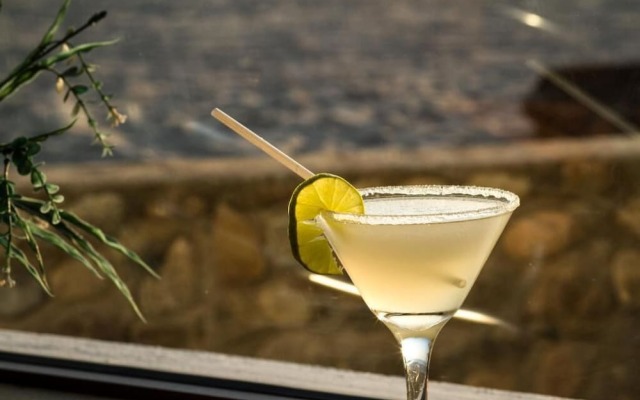 Hotel Arista Bugambilias