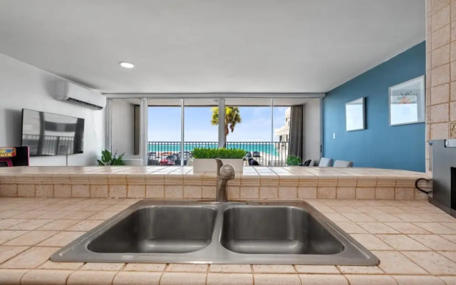 Otium Rentals Vacation Rental w Beach Views