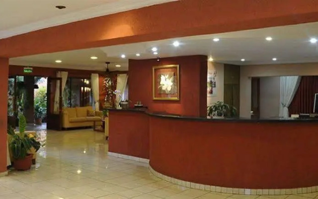 Orquideas Hotel & Cabañas